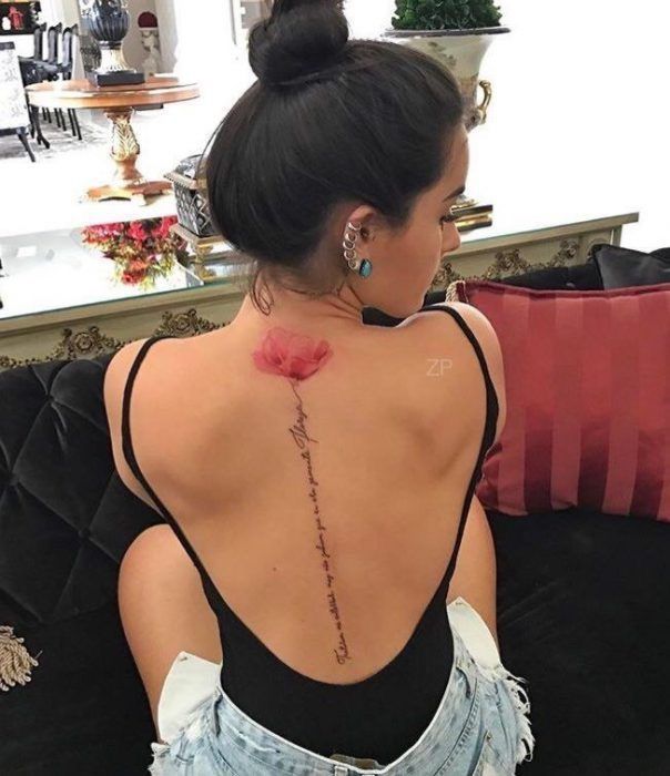Tatuajes en Costado para Mujer 28