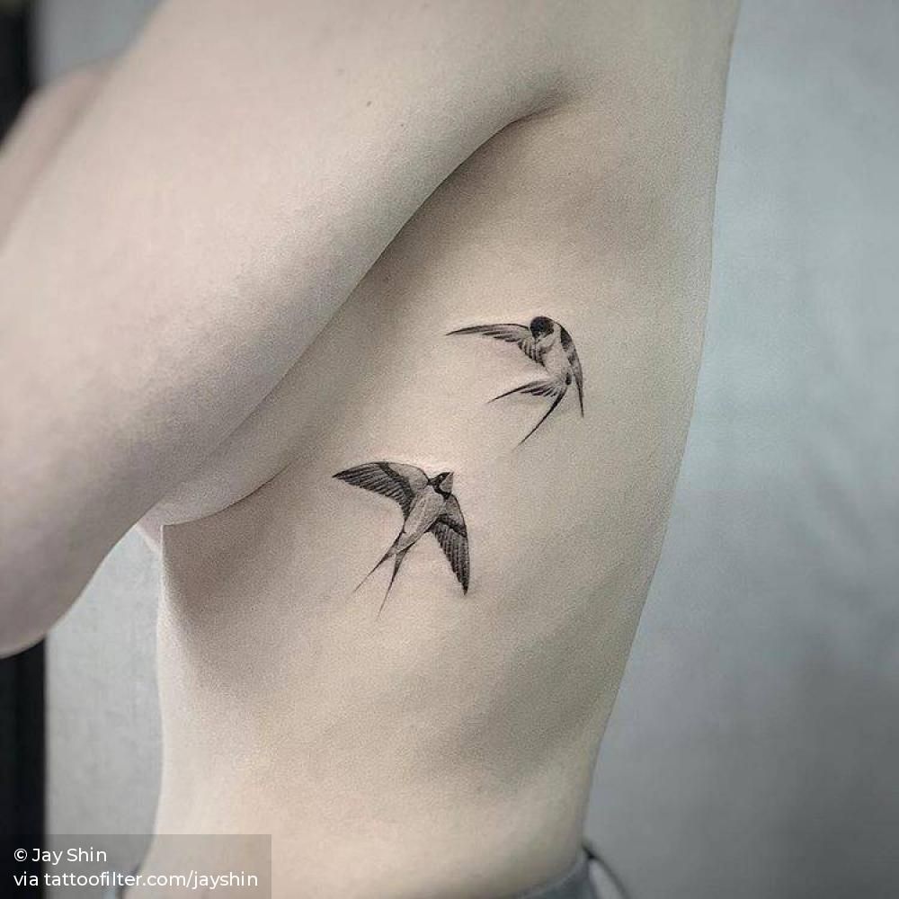 Tatuajes en Costado para Mujer 14