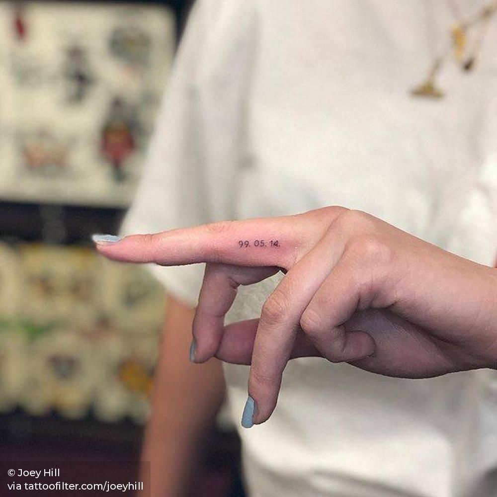 Tatuajes en Dedos para Mujer 5