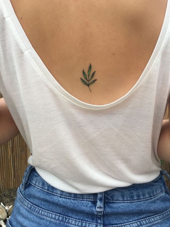 Tatuajes en Espalda para Mujer 62