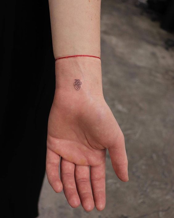 Tatuajes en Espalda para Mujer 25