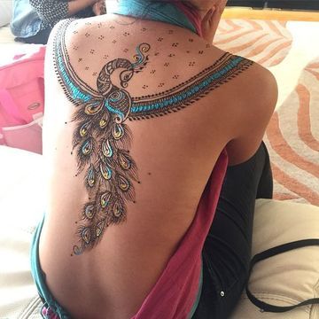 Tatuajes en Gemelo para Mujer 36