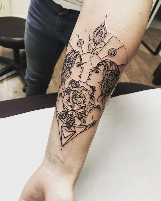 Tatuajes en Gemelo para Mujer 32