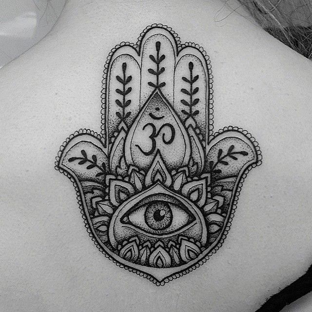 Tatuajes en Mano para Mujer 7