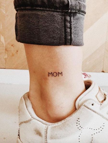 Tatuajes en Oreja para Mujer 55