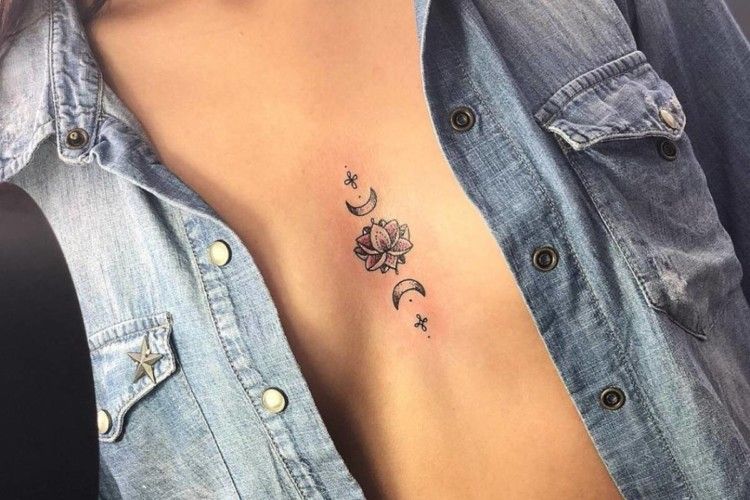 Tatuajes en Pecho para Mujer 22