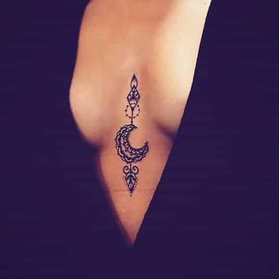 Tatuajes en Pecho para Mujer 3