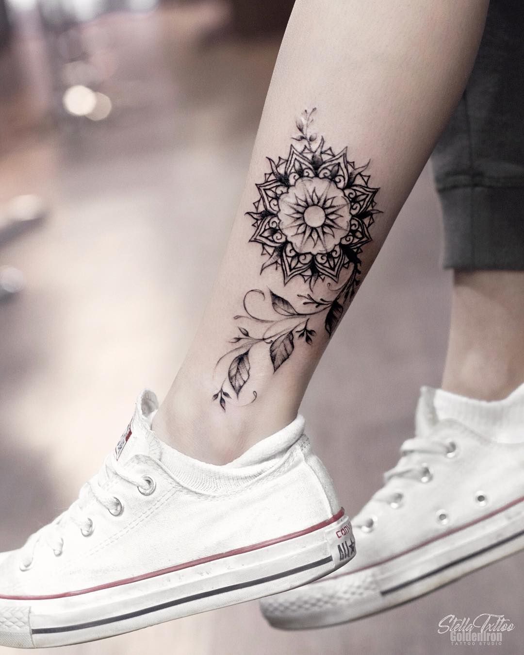 Tatuajes en Pierna para Mujer 37