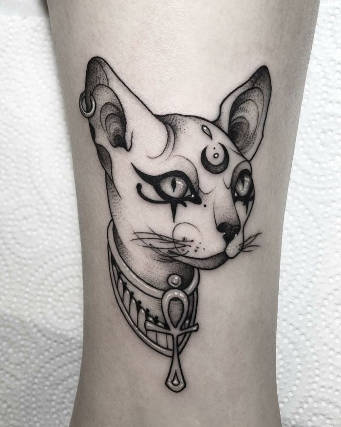 Tatuajes en Pierna para Mujer 35