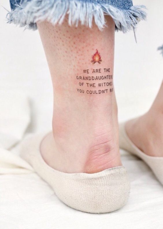 Tatuajes en Pierna para Mujer 11