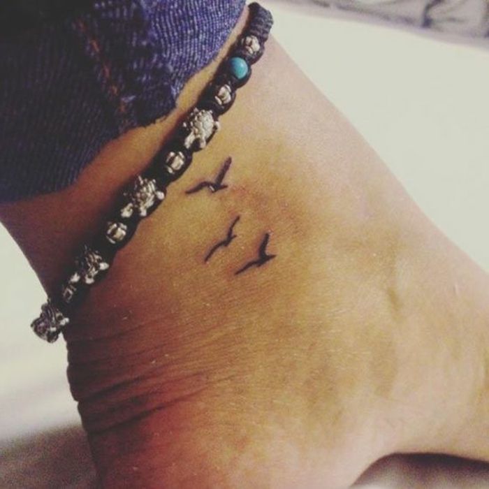 Tatuajes en Tobillo para Mujer 7