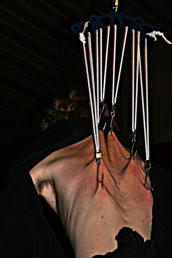 Body suspension
