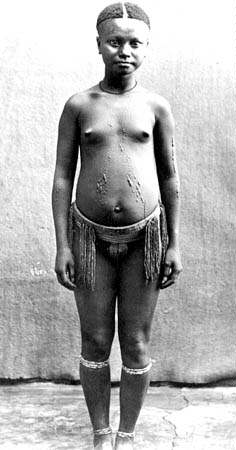 "Scarification pattern among the Great Andamanese in the late 19th century. Nothing is known of the origins or antiquity of this custom among the Andamanese."Citation from Clothes, Clay and Beautycar