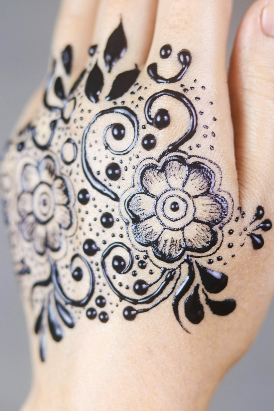 #MehndiDesign #Mehndi #MehendiTrainingCenter mehandi design,tattoo,arabic mehndi design,henna designs,mehndi designs for hands,simple mehndi design,mehndi designs latest,new mehndi design,mehndi photo,easy mehndi design,simple mehndi,mehndi design vi