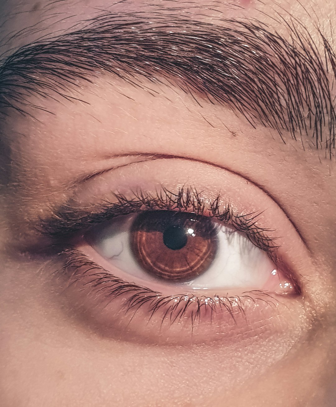 a strong look