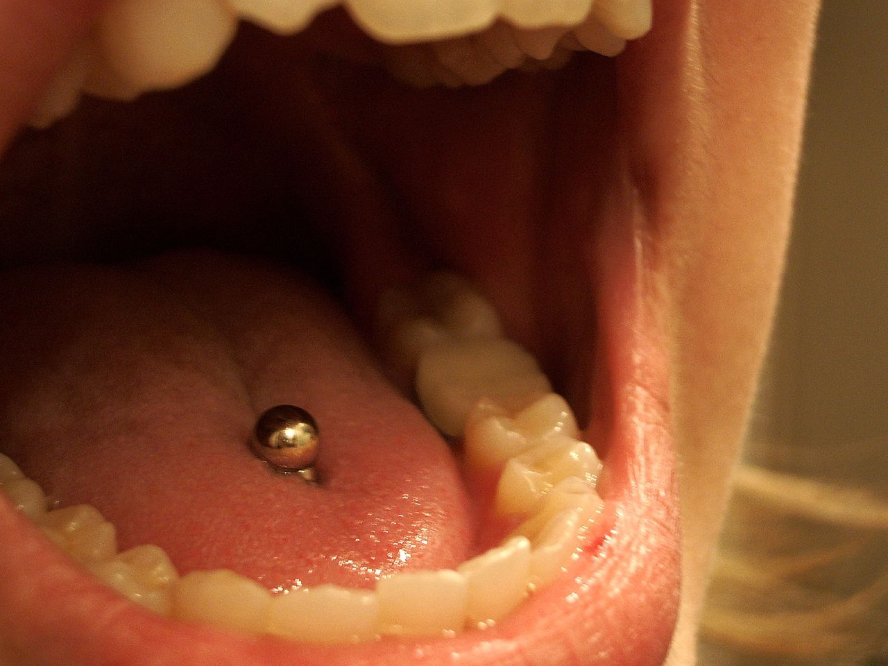Mouth with tonguering.jpg