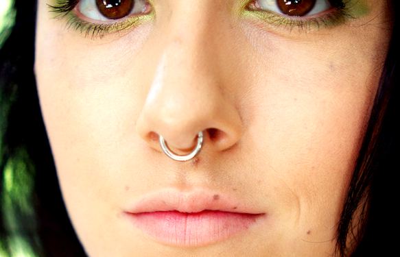 Septum piercing