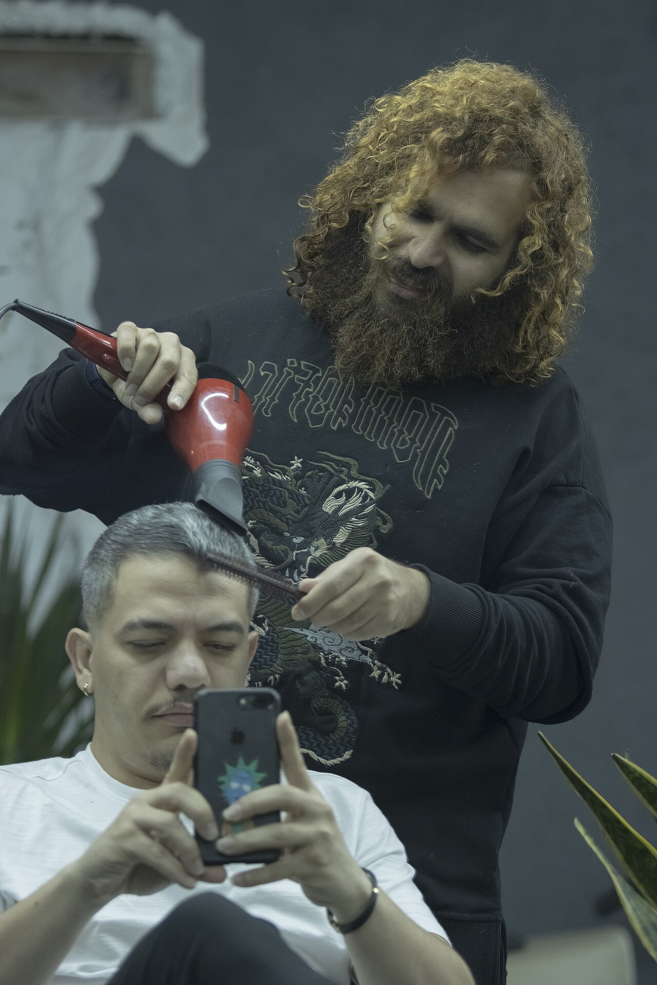 A makeup artist (MUA) is an artist whose medium is the human body, applying makeup and prosthetics on others for theatre, television, film, fashion, magazines and other similar productions including a